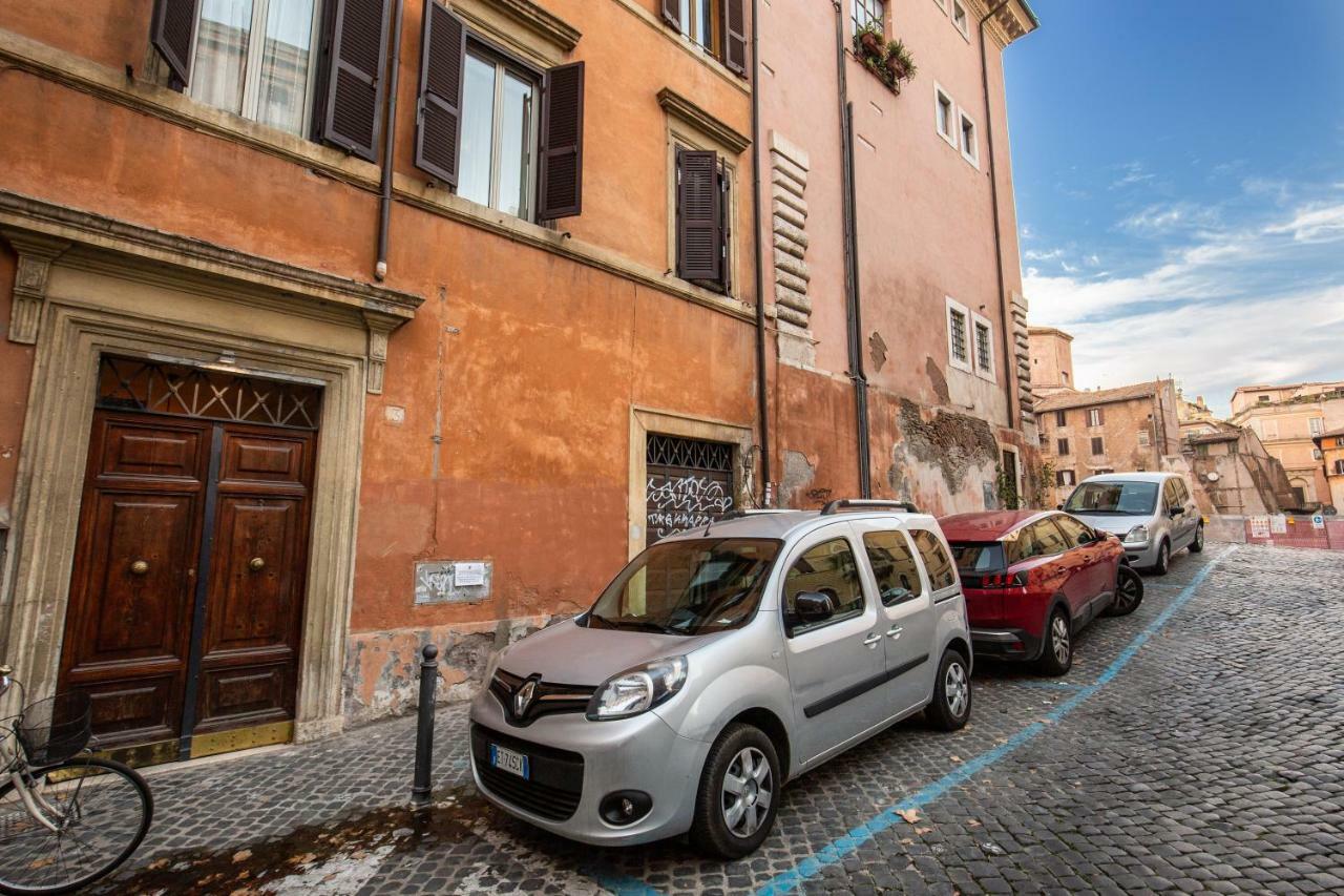 Lovely Rome Apartments - Historic City Center Eksteriør billede